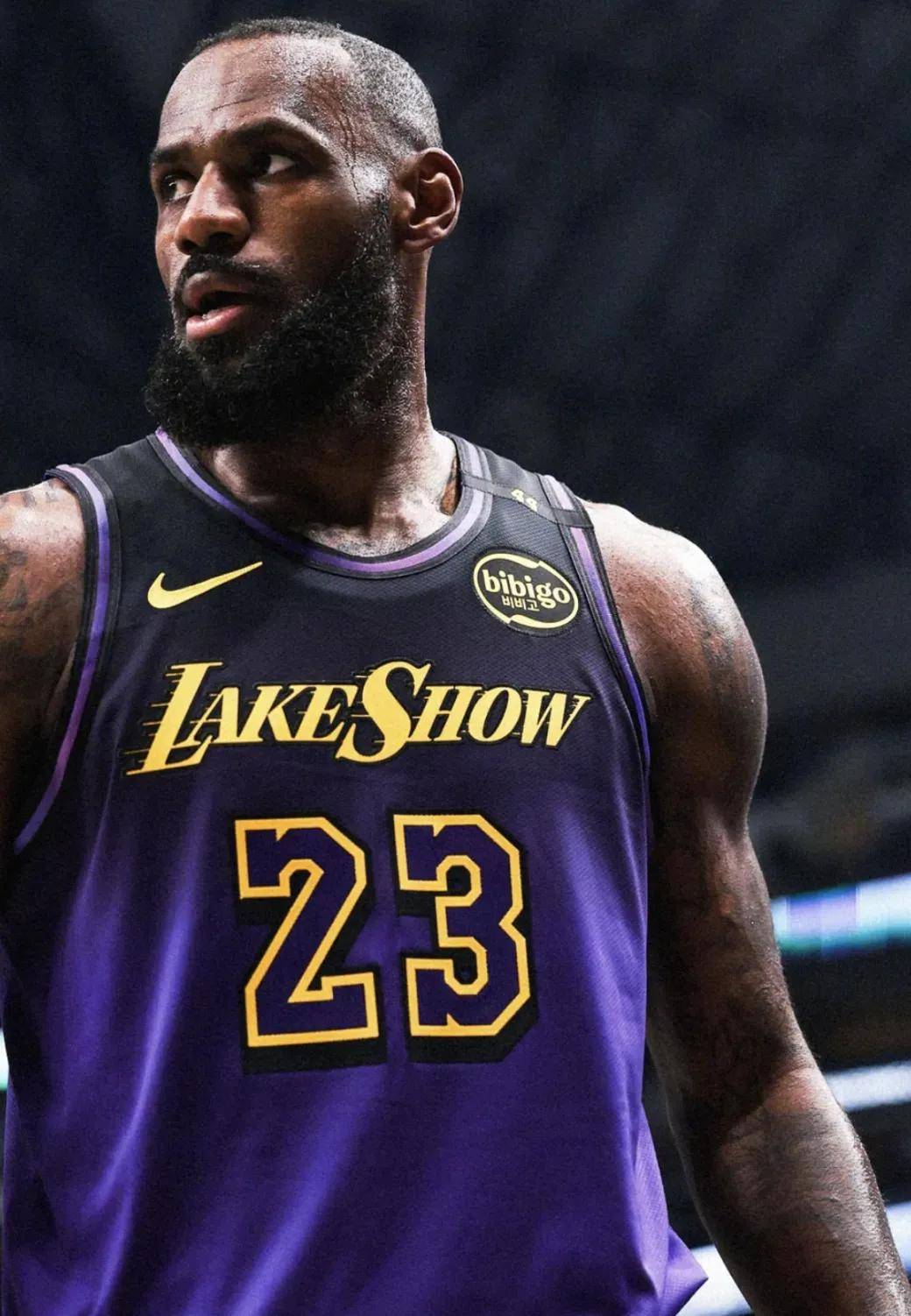 D席：职业生涯最好的决定就是去曼城，那几年真是精彩绝伦（D席：加盟曼城是我生涯最佳选择，那段岁月无比精彩）