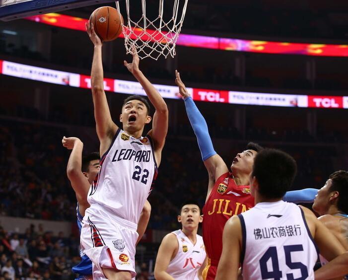 篮球NBA全明星投票球迷参与热情高（NBA全明星投票引爆球迷热情）