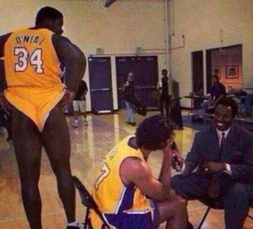 第41圈，诺里斯进站做出二停，维斯塔潘超越皮亚斯特里升至第1（第41圈诺里斯二停，维斯塔潘超越皮亚斯特里升至领跑）