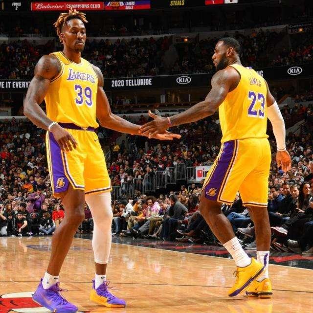 李镇全：战越南下半场我们出现了体能问题；踢韩国要全力以赴（李镇全：对阵越南后半场体能下滑；迎战韩国将全力以赴）