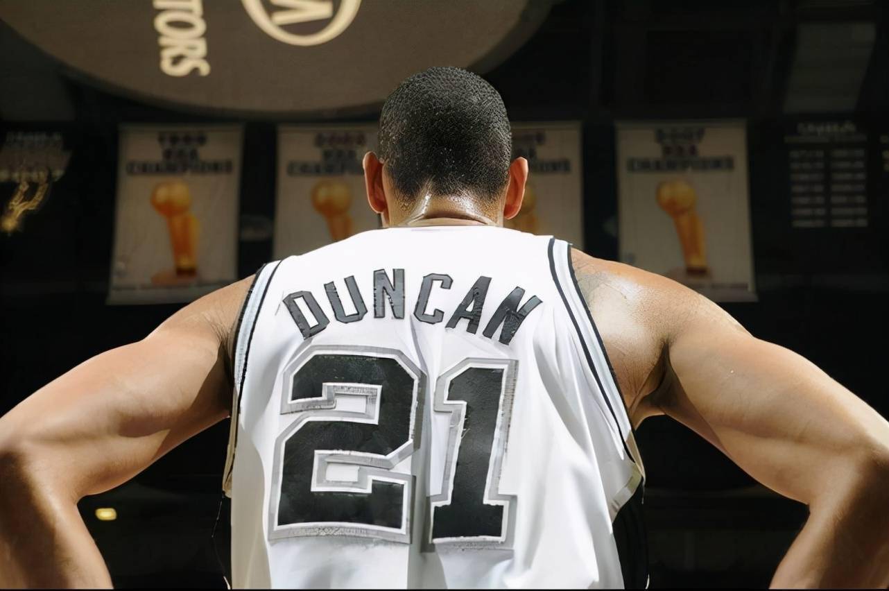 记者：不清楚利物浦是否会提高报价，但斯洛特渴望得到伊萨克（记者：利物浦是否加价仍未知，斯洛特盼引进伊萨克）