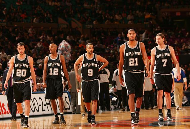 时间线回顾：萨拉赫连续3场替补情绪爆发，不会随队出征欧冠（脉络梳理：萨拉赫连续3场替补情绪失控，将不随队出征欧冠）